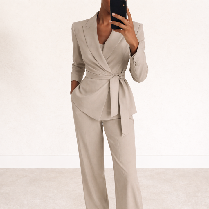 ENSEMBLE ÉLÉGANT POUR FEMMES