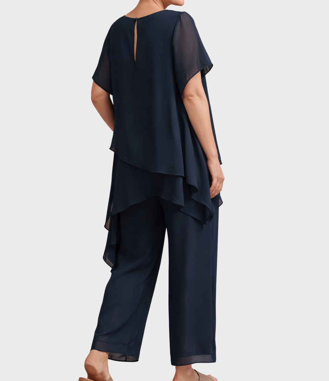 ENSEMBLE CLASSIQUE DEUX PIÈCES POUR FEMME