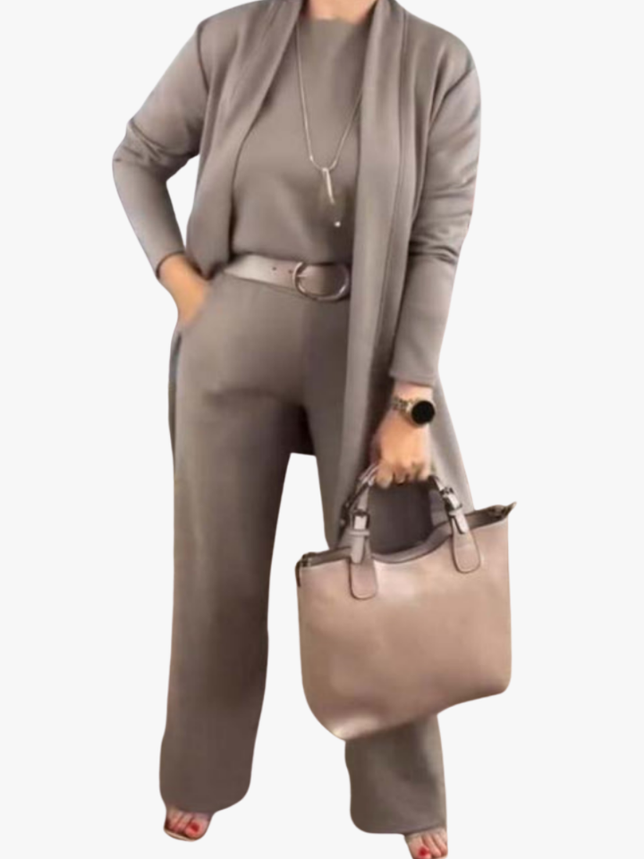 ENSEMBLE MAILLE TROIS PIÈCES POUR FEMMES