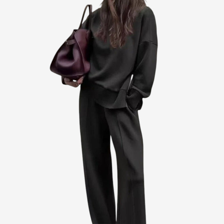ENSEMBLE EN MAILLE POUR FEMMES