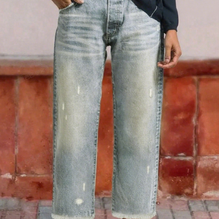JEANS À JAMBES DROITES POUR FEMMES